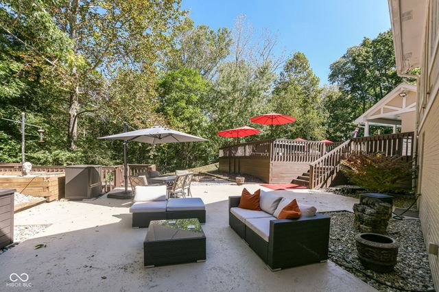 8215 Sunray Court, Indianapolis, IN 46278