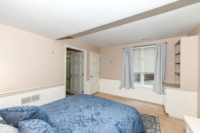 8215 Sunray Court, Indianapolis, IN 46278