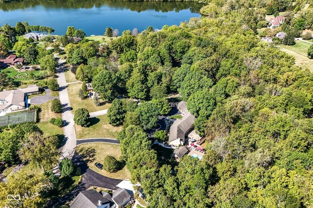 8215 Sunray Court, Indianapolis, IN 46278