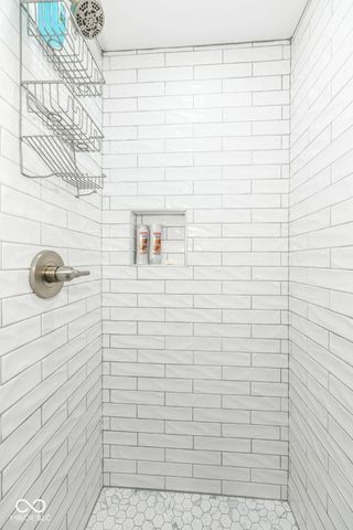 8215 Sunray Court, Indianapolis, IN 46278