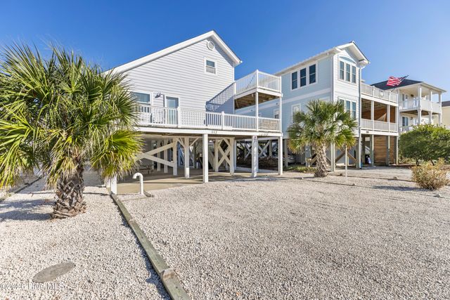 112 Windjammer Drive, Supply, NC 28462