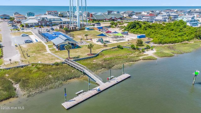 112 Windjammer Drive, Supply, NC 28462