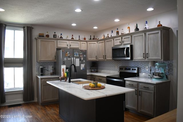 501 Logan St, Frankfort, KY 40601