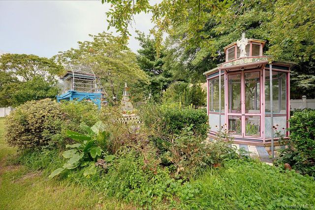 437 Moffitt Boulevard, Islip, NY 11751