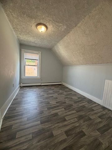54 Hamilton Avenue 3, Lynn, MA 01902