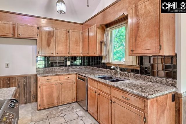 106 Land Of Lakes Boulevard, Lexington, SC 29073