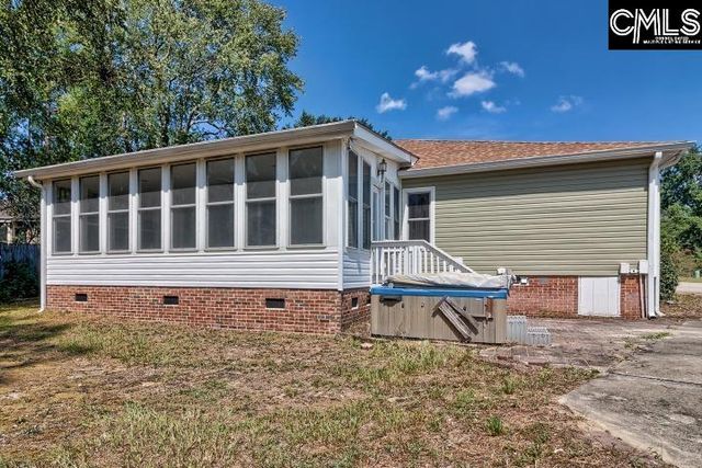106 Land Of Lakes Boulevard, Lexington, SC 29073