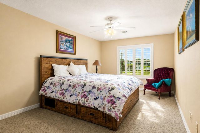 237 Vivian Road, Onalaska, TX 77360