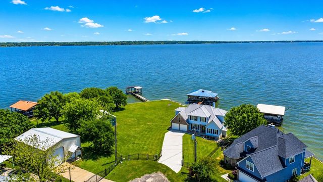 237 Vivian Road, Onalaska, TX 77360