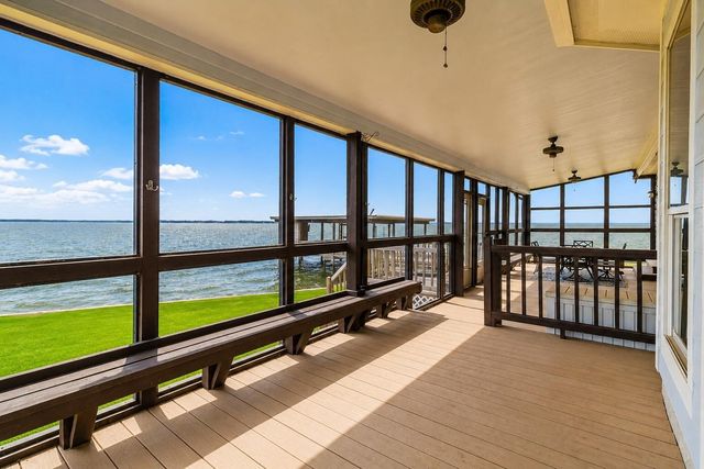 237 Vivian Road, Onalaska, TX 77360