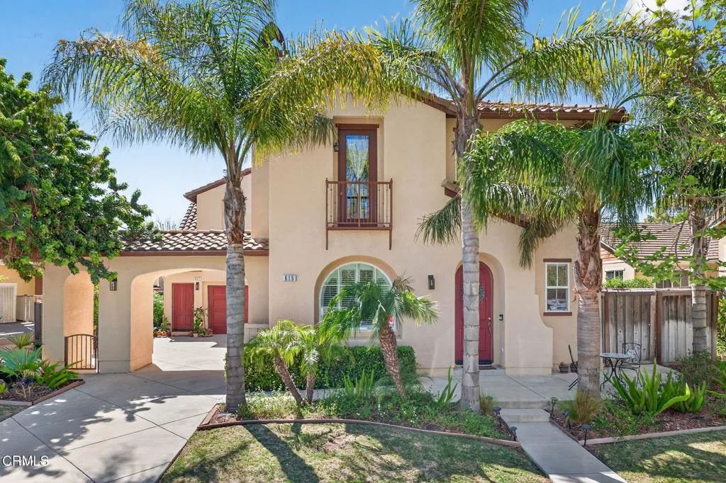 615-617 Boston Avenue, Ventura, CA 93004