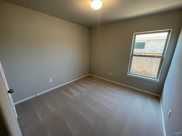 4018 Mckenzie Drive, Decatur, AL 35603