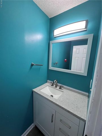 717 Hecate DR, Virginia Beach, VA 23454