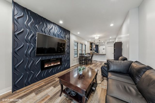 7316 S Wabash Avenue, Chicago, IL 60619