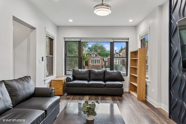 7316 S Wabash Avenue, Chicago, IL 60619