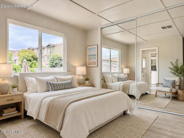 21 Poinsettia Gardens Drive 21, Ventura, CA 93004
