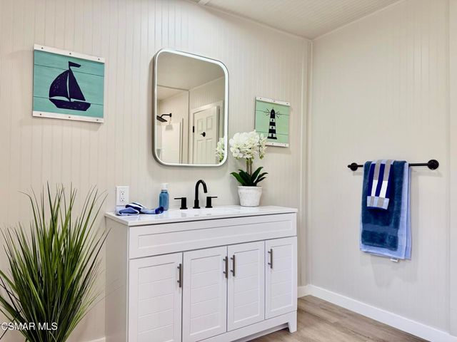 21 Poinsettia Gardens Drive 21, Ventura, CA 93004