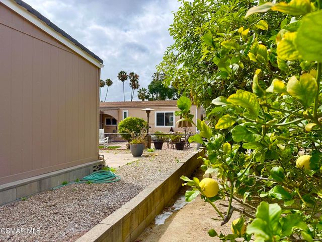 21 Poinsettia Gardens Drive 21, Ventura, CA 93004