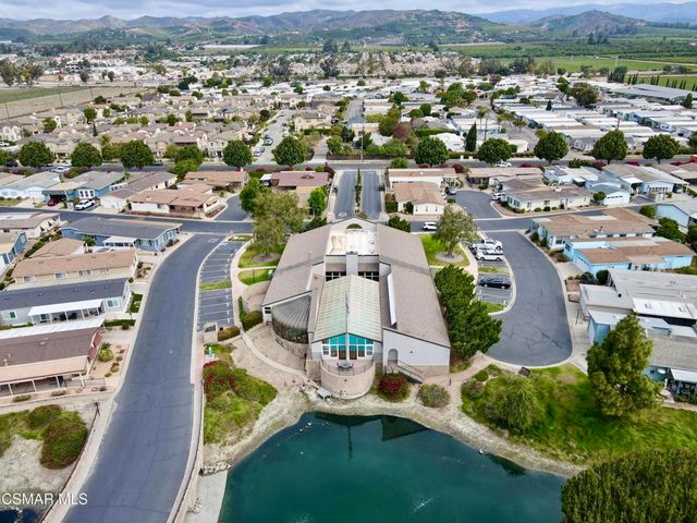 21 Poinsettia Gardens Drive 21, Ventura, CA 93004