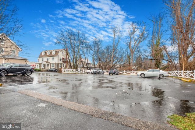 7301 OLD YORK RD, Elkins Park, PA 19027