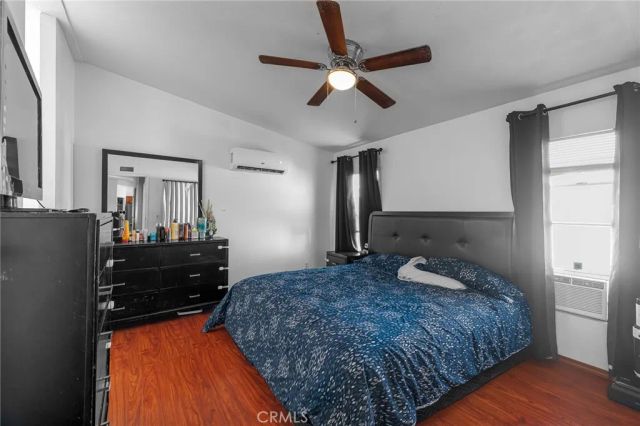 310 E Philadelphia 73, Ontario, CA 91761
