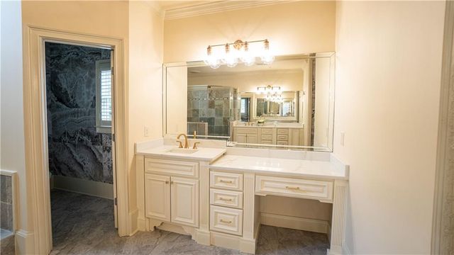 5243 Aldeburgh Drive, Suwanee, GA 30024