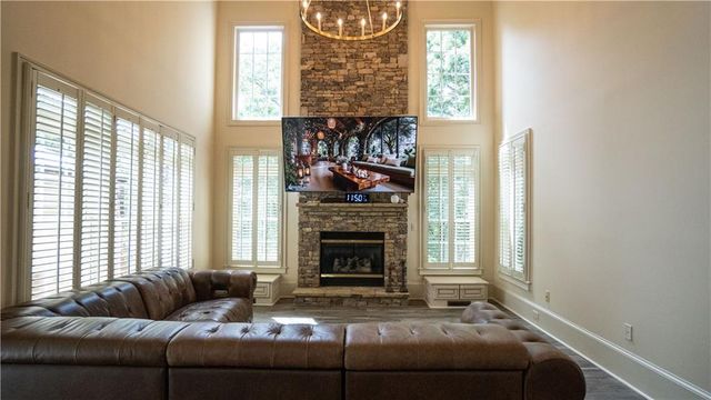 5243 Aldeburgh Drive, Suwanee, GA 30024