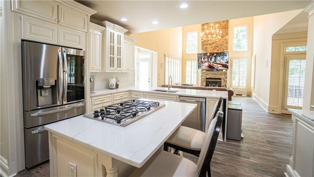 5243 Aldeburgh Drive, Suwanee, GA 30024