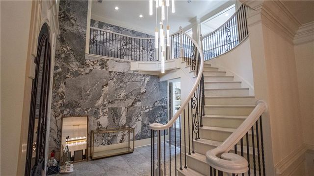 5243 Aldeburgh Drive, Suwanee, GA 30024