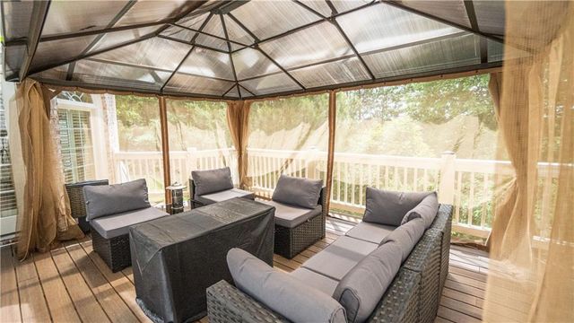 5243 Aldeburgh Drive, Suwanee, GA 30024