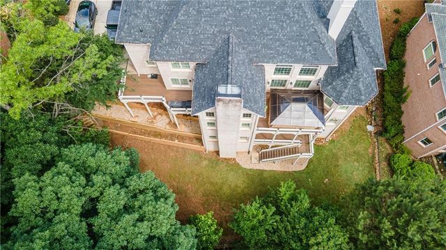 5243 Aldeburgh Drive, Suwanee, GA 30024