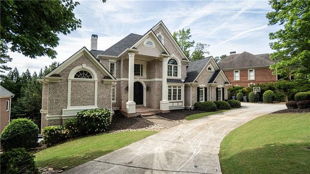 5243 Aldeburgh Drive, Suwanee, GA 30024