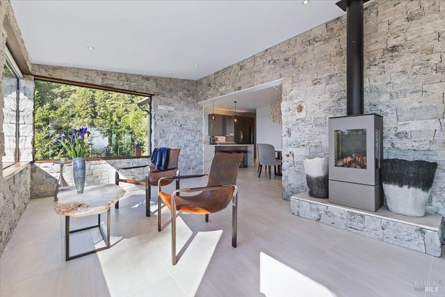 3100 Muniz Ranch Rd, Jenner, CA 95450