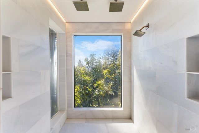 3100 Muniz Ranch Rd, Jenner, CA 95450