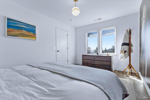 3100 Muniz Ranch Rd, Jenner, CA 95450