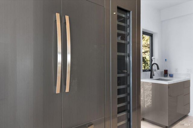 3100 Muniz Ranch Rd, Jenner, CA 95450