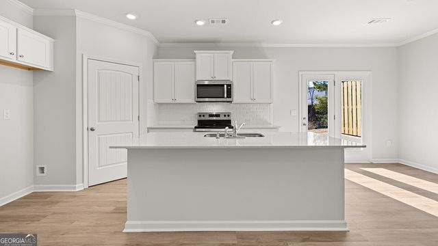 6657 Parsons Street, Flowery Branch, GA 30542
