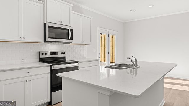 6657 Parsons Street, Flowery Branch, GA 30542