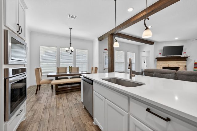 1180 Colina Parkway, Farmersville, TX 75442