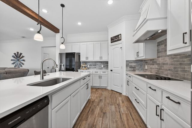 1180 Colina Parkway, Farmersville, TX 75442