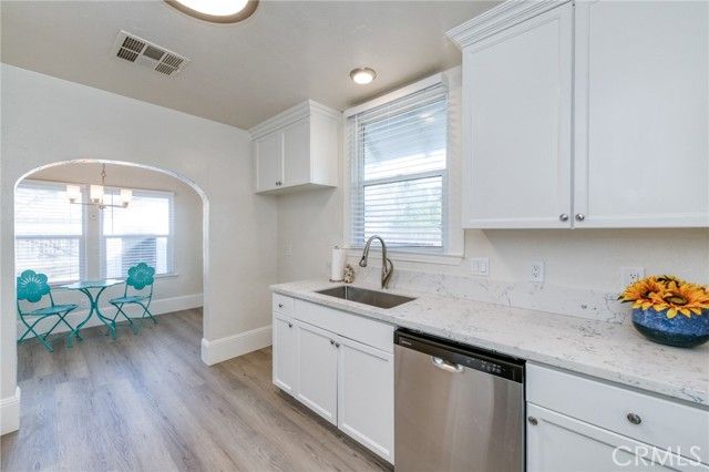 701 E Clinton, Fresno, CA 93704