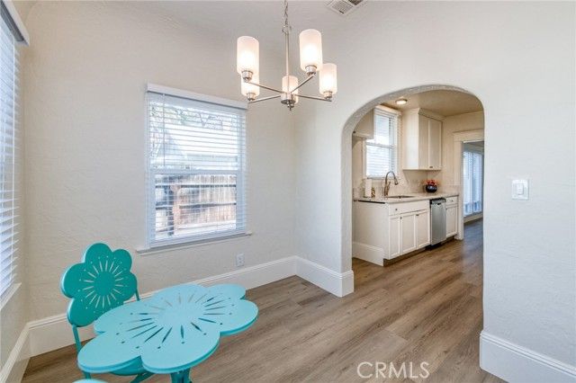 701 E Clinton, Fresno, CA 93704