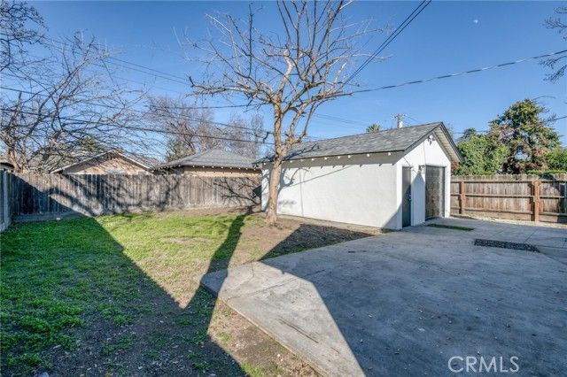 701 E Clinton, Fresno, CA 93704