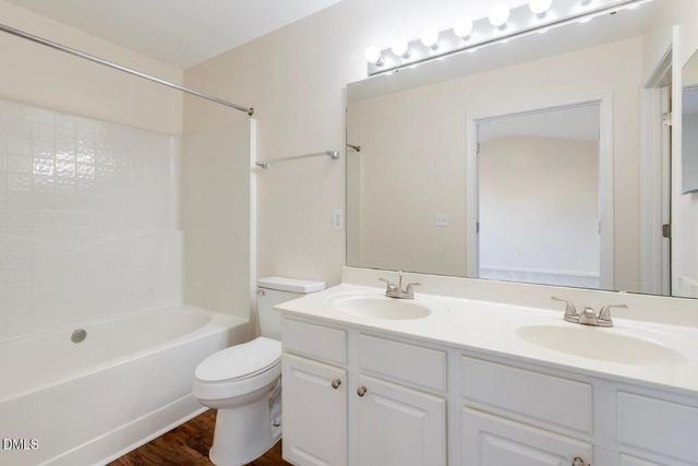 712 Sutter Gate Lane, Morrisville, NC 27560