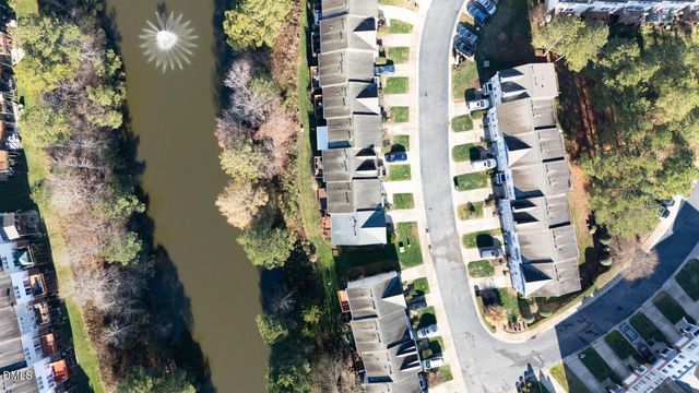 712 Sutter Gate Lane, Morrisville, NC 27560