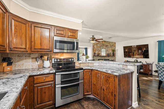 1505 Wagon Road, Simonton, TX 77485