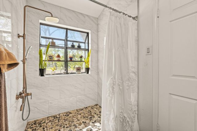 1505 Wagon Road, Simonton, TX 77485