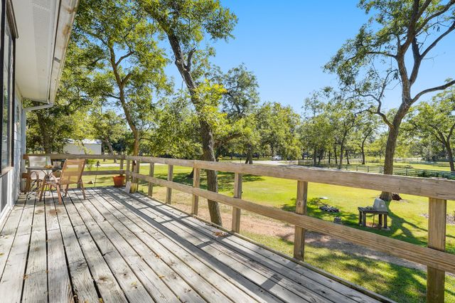 1505 Wagon Road, Simonton, TX 77485