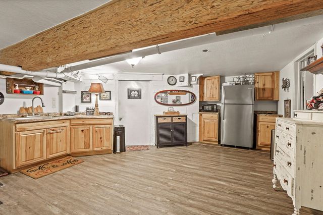 1505 Wagon Road, Simonton, TX 77485