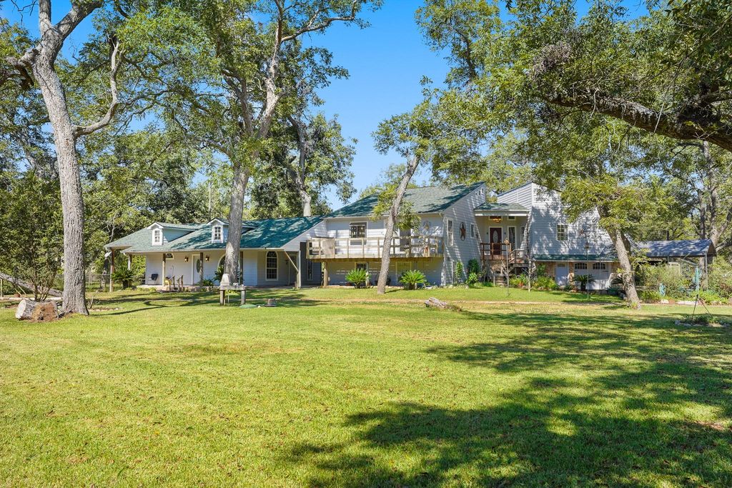 1505 Wagon Road, Simonton, TX 77485